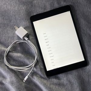 Apple iPad mini 2 - READ DESCRIPTION